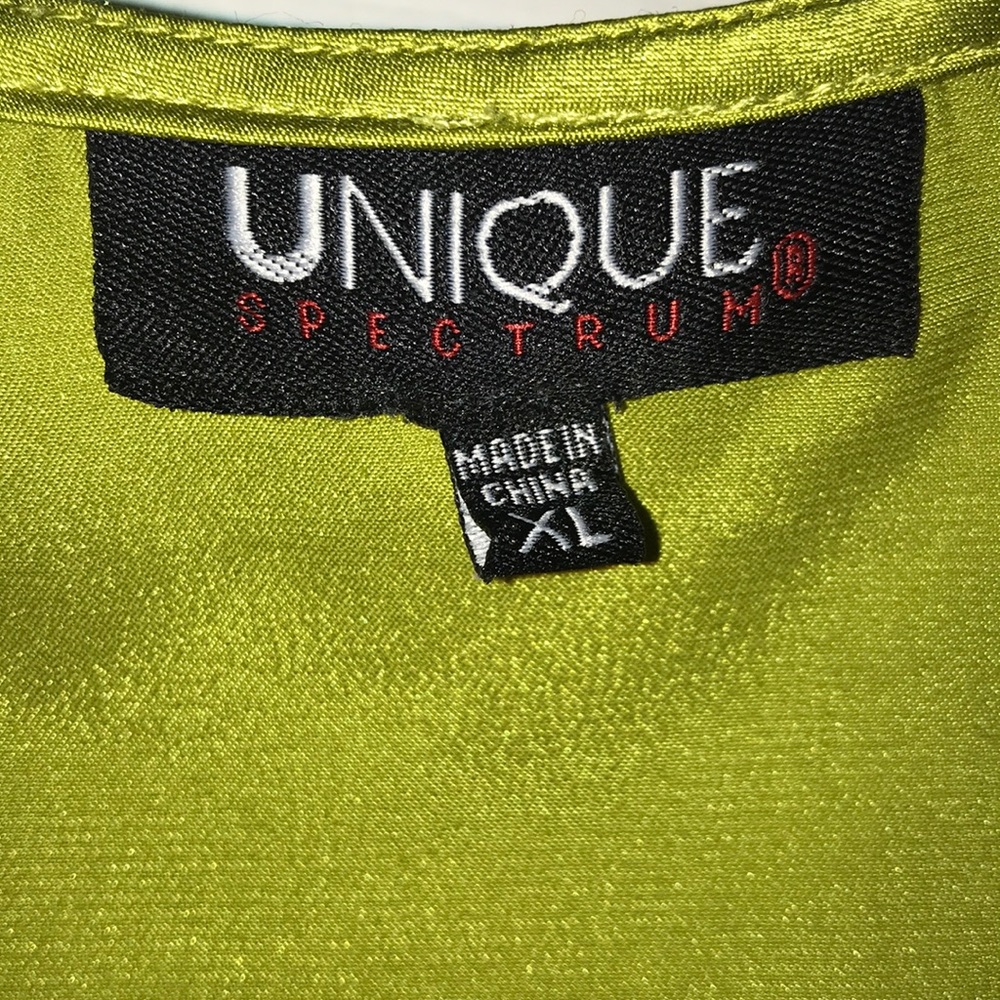 UNIQUE Spectrum Top - Picture 2 of 4